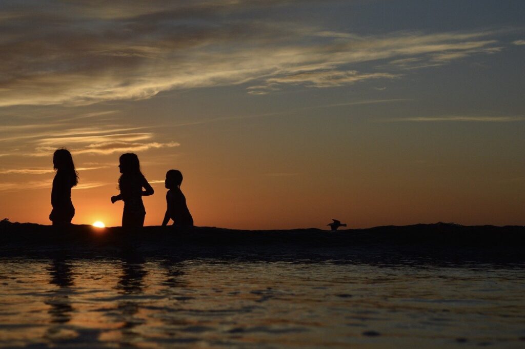 children, beach, nature-8082256.jpg